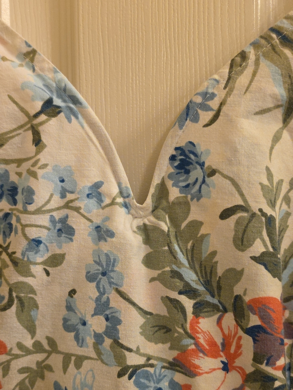 Vintage 1980's Alfred Angelo DreamMaker Floral Puff-Sleeve Midi Dress - Picture 3 of 7
